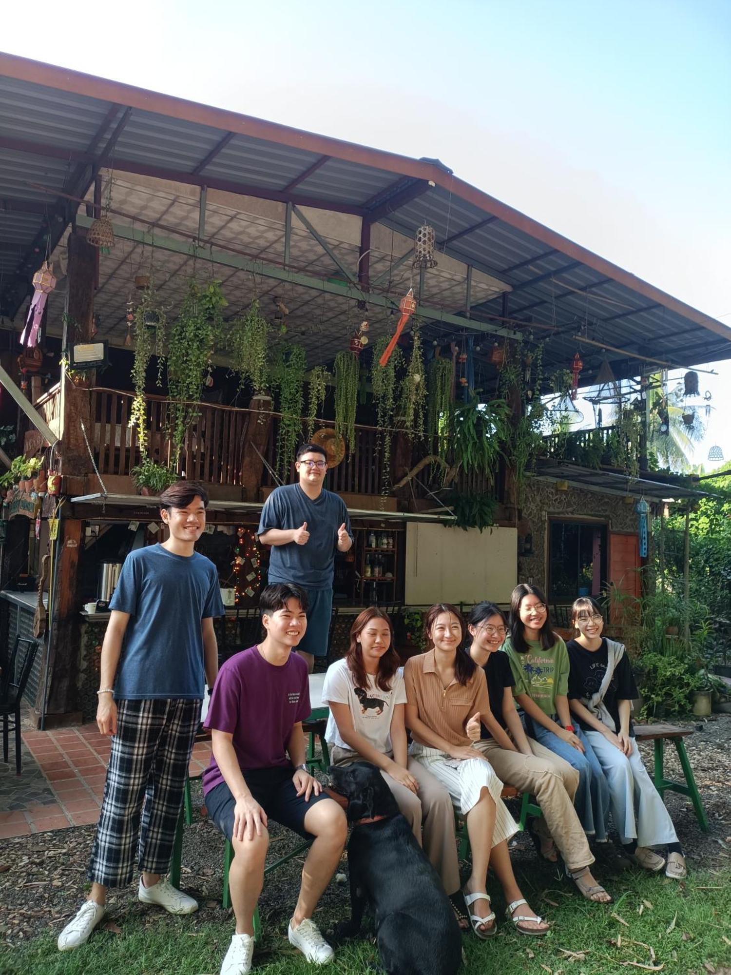 เฮือนน้ำน่าน House By The River Nan Uttaradit Bagian luar foto