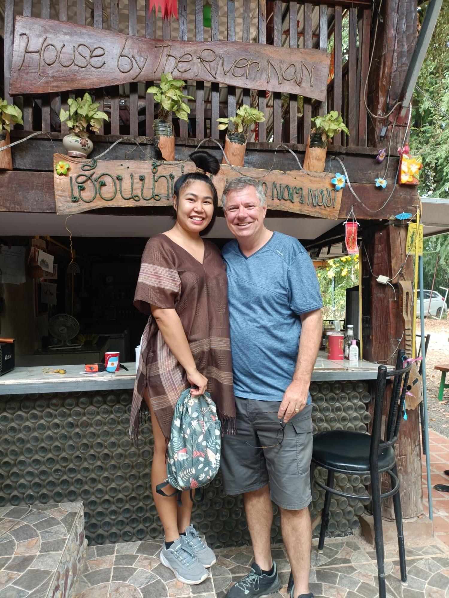 เฮือนน้ำน่าน House By The River Nan Uttaradit Bagian luar foto