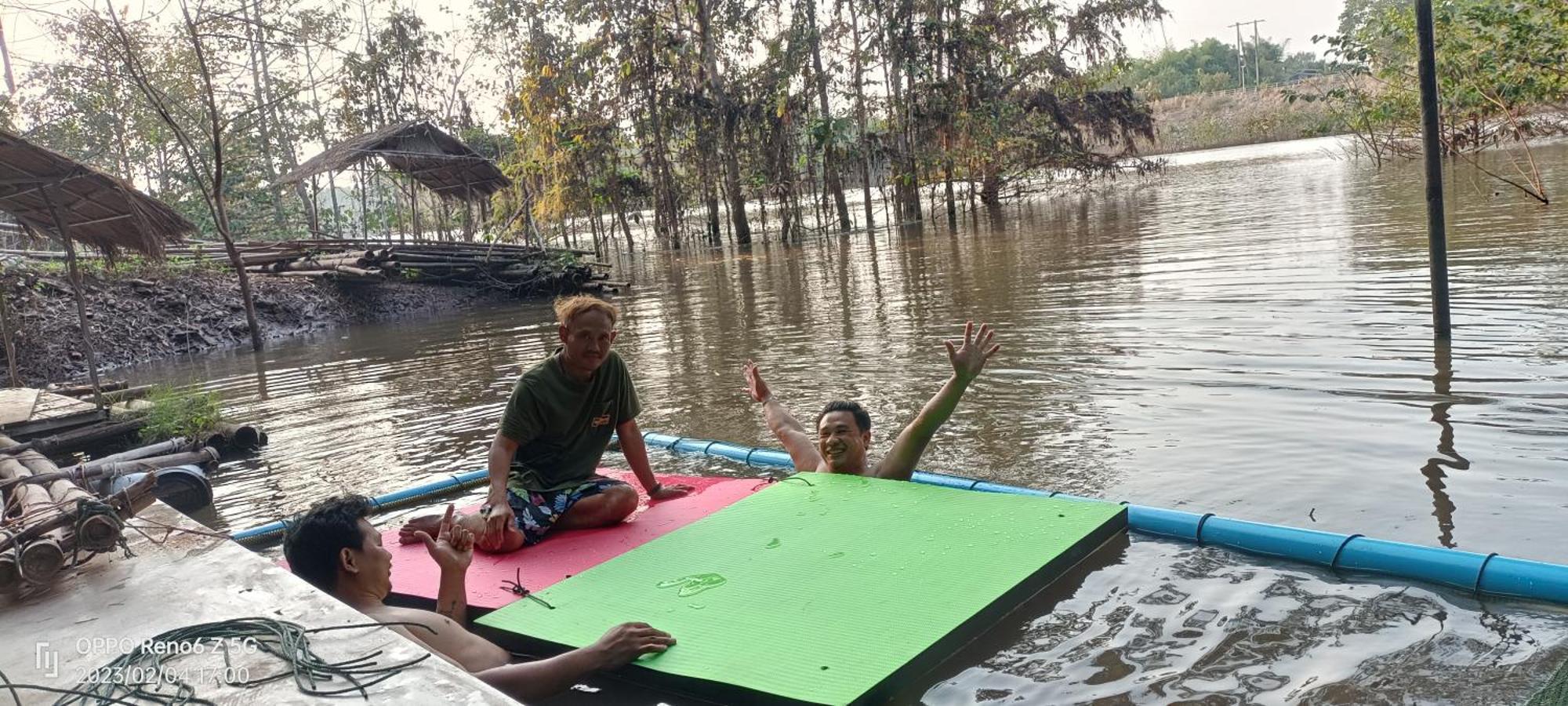 เฮือนน้ำน่าน House By The River Nan Uttaradit Bagian luar foto